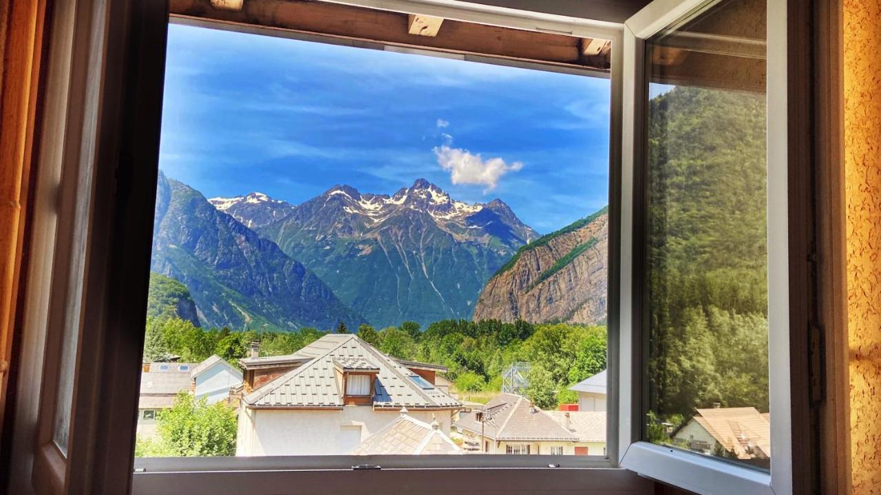 Le Bourg-dʼOisans Hotel Oberland מראה חיצוני תמונה