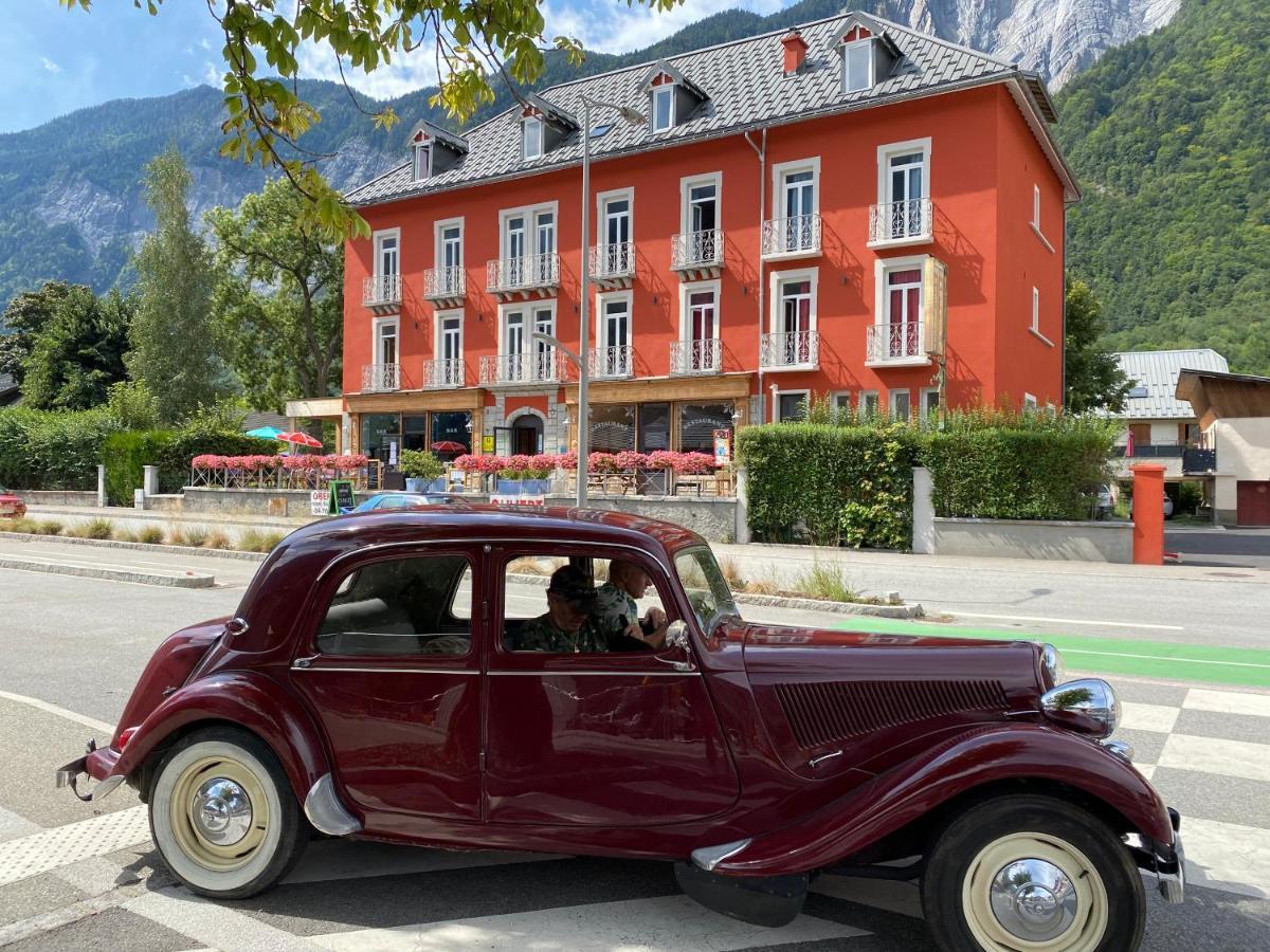 Le Bourg-dʼOisans Hotel Oberland מראה חיצוני תמונה