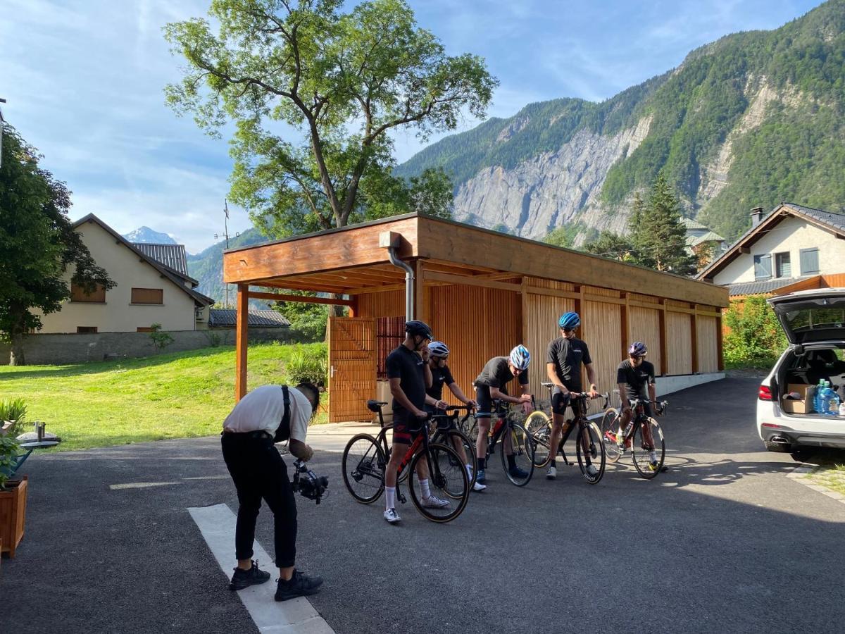 Le Bourg-dʼOisans Hotel Oberland מראה חיצוני תמונה