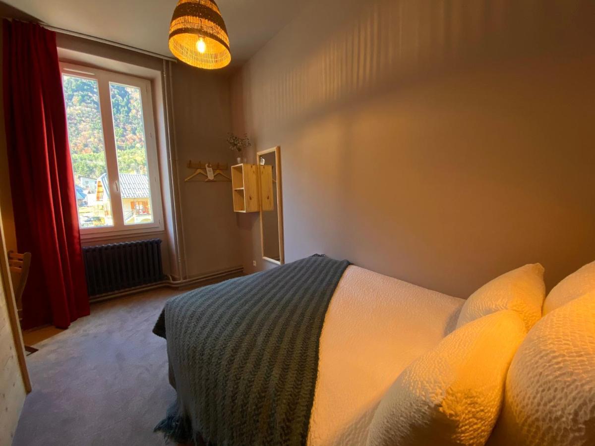 Le Bourg-dʼOisans Hotel Oberland מראה חיצוני תמונה