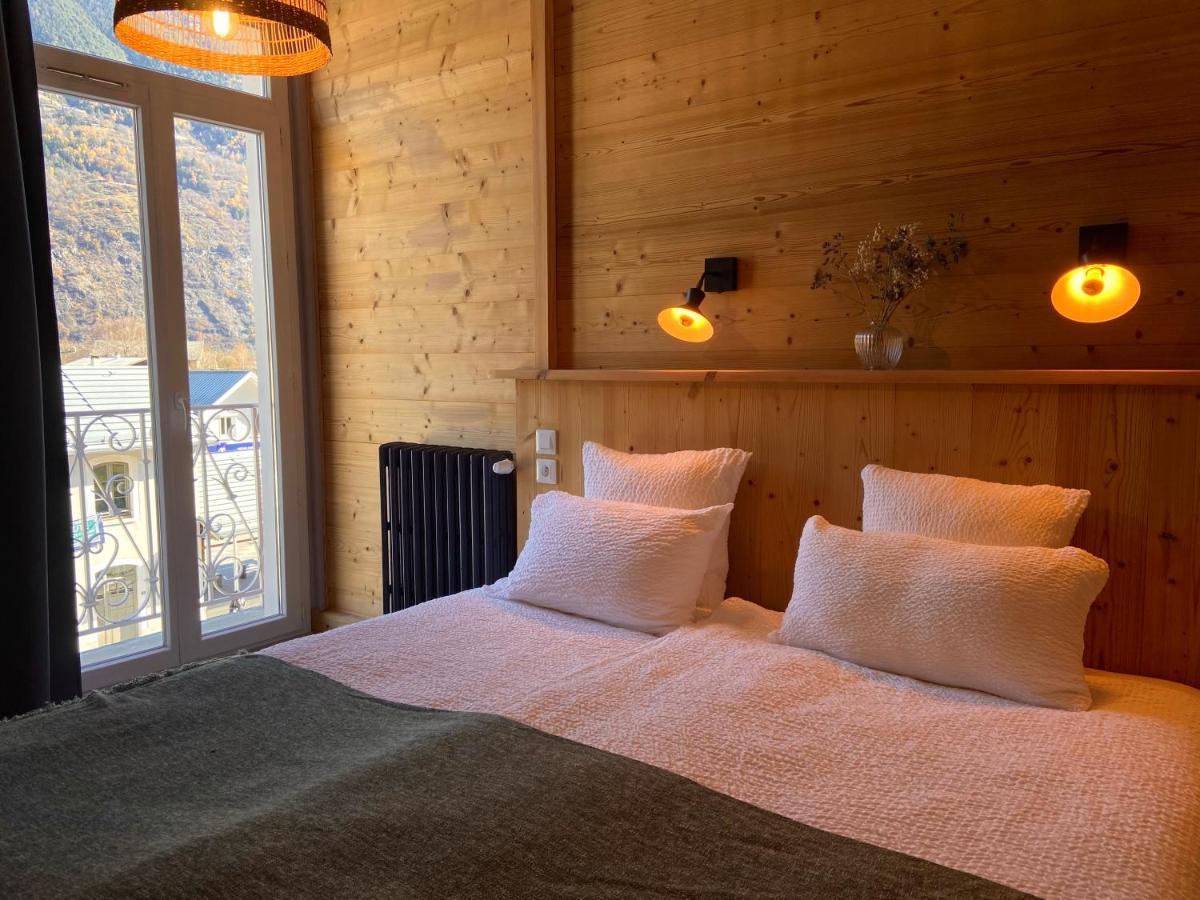 Le Bourg-dʼOisans Hotel Oberland מראה חיצוני תמונה