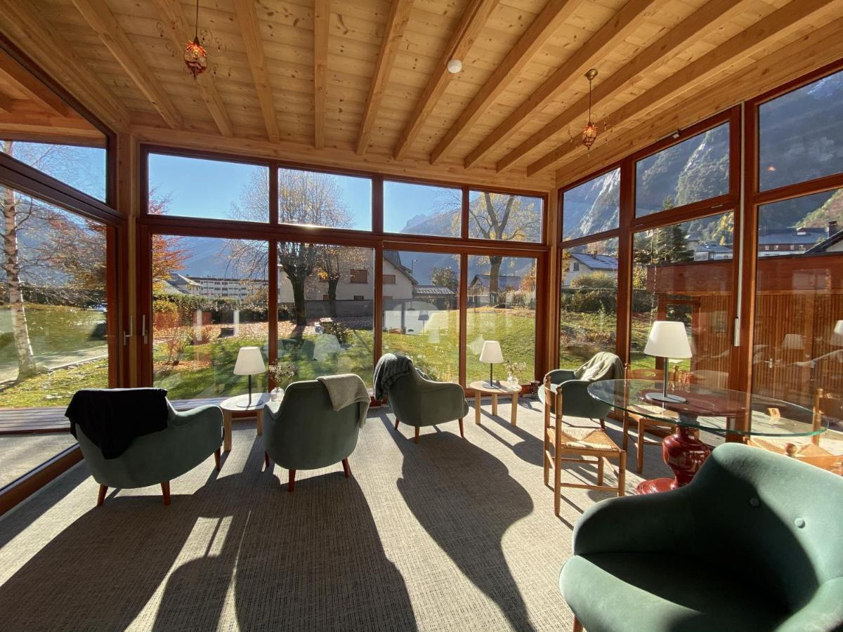 Le Bourg-dʼOisans Hotel Oberland מראה חיצוני תמונה